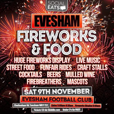 Evesham fireworks and street food.jpg