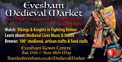 Evesham medieval market.jpg